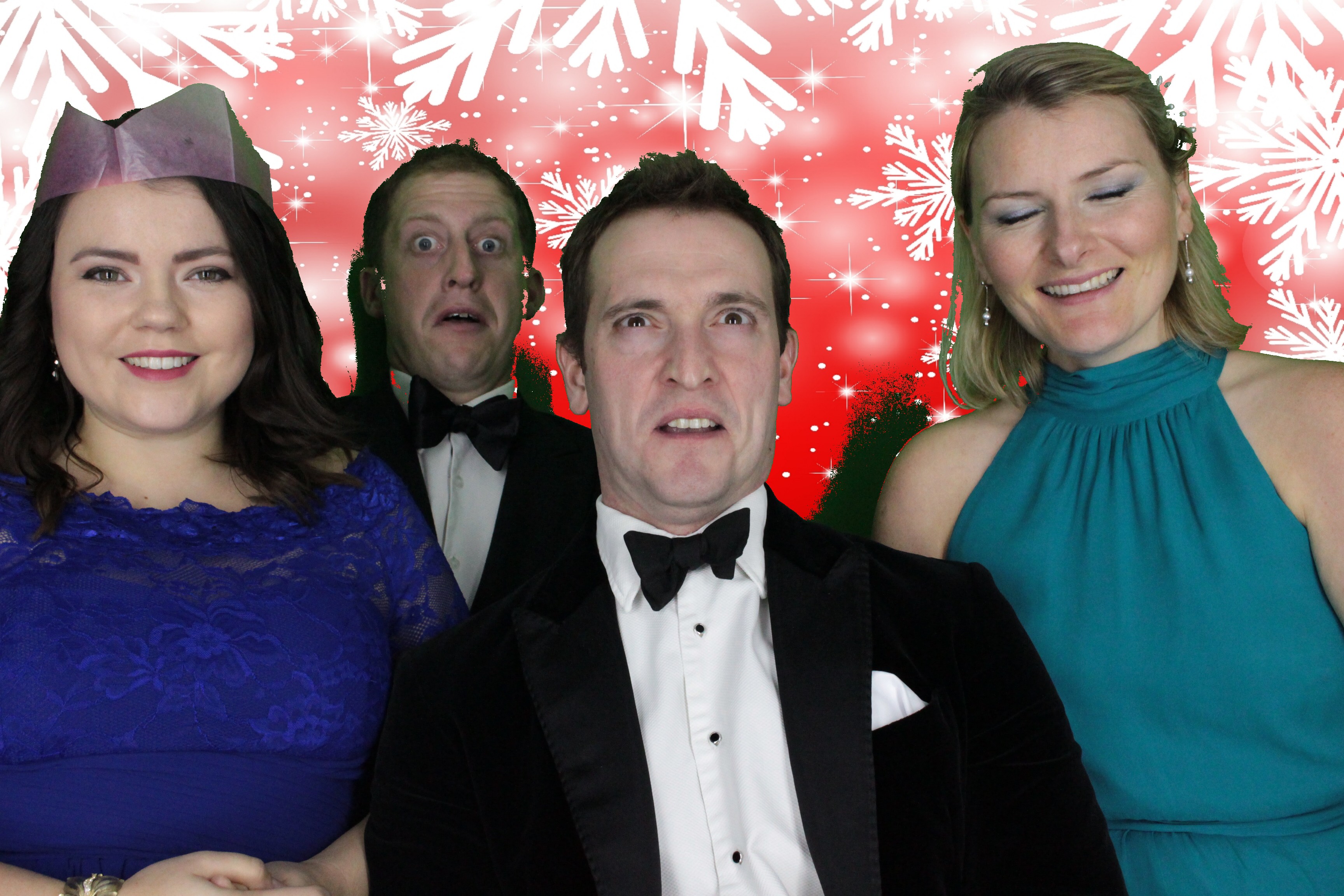 Upavon Officers' Mess Christmas Party | View more photos from the event at gallery.myphotoboothexperience.co.uk/u/MyPhotoBoothExperienceLtd/Upavon-Officers-Mess-Christmas-Party